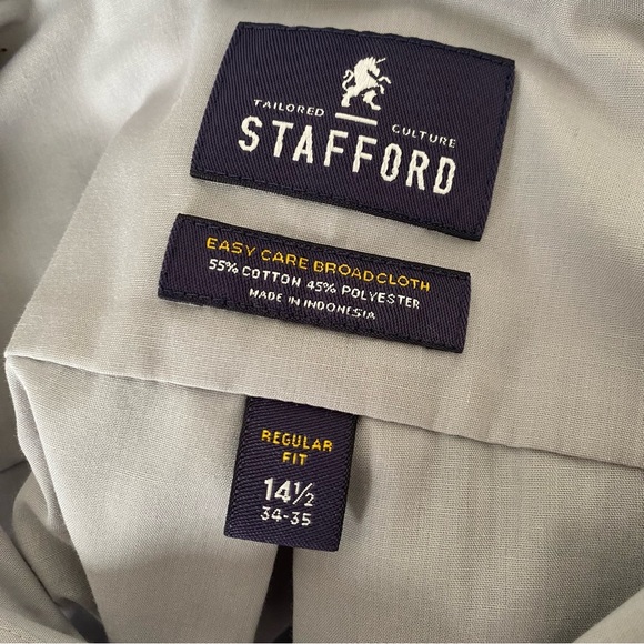 Button-Up Dress Shirt - Picture 3 of 3